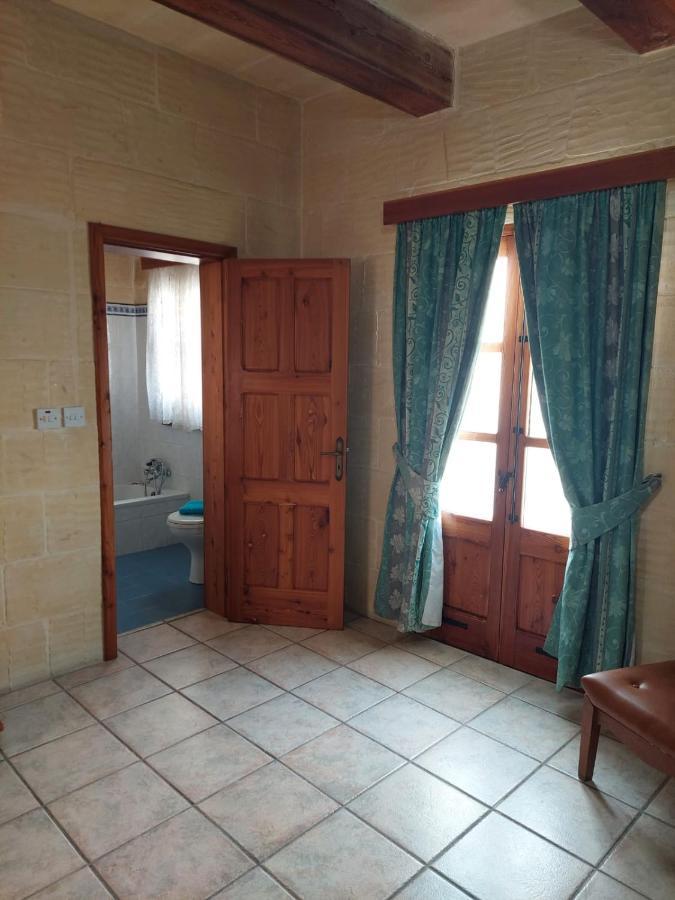 Xagħra Mj Farmhouse B&B المظهر الخارجي الصورة