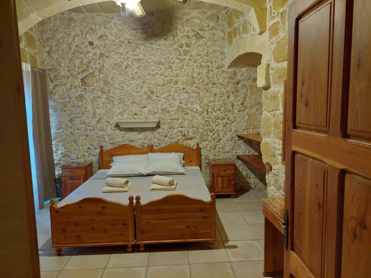 Xagħra Mj Farmhouse B&B المظهر الخارجي الصورة