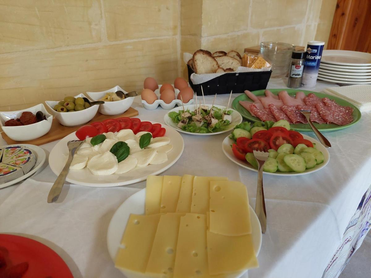 Xagħra Mj Farmhouse B&B المظهر الخارجي الصورة