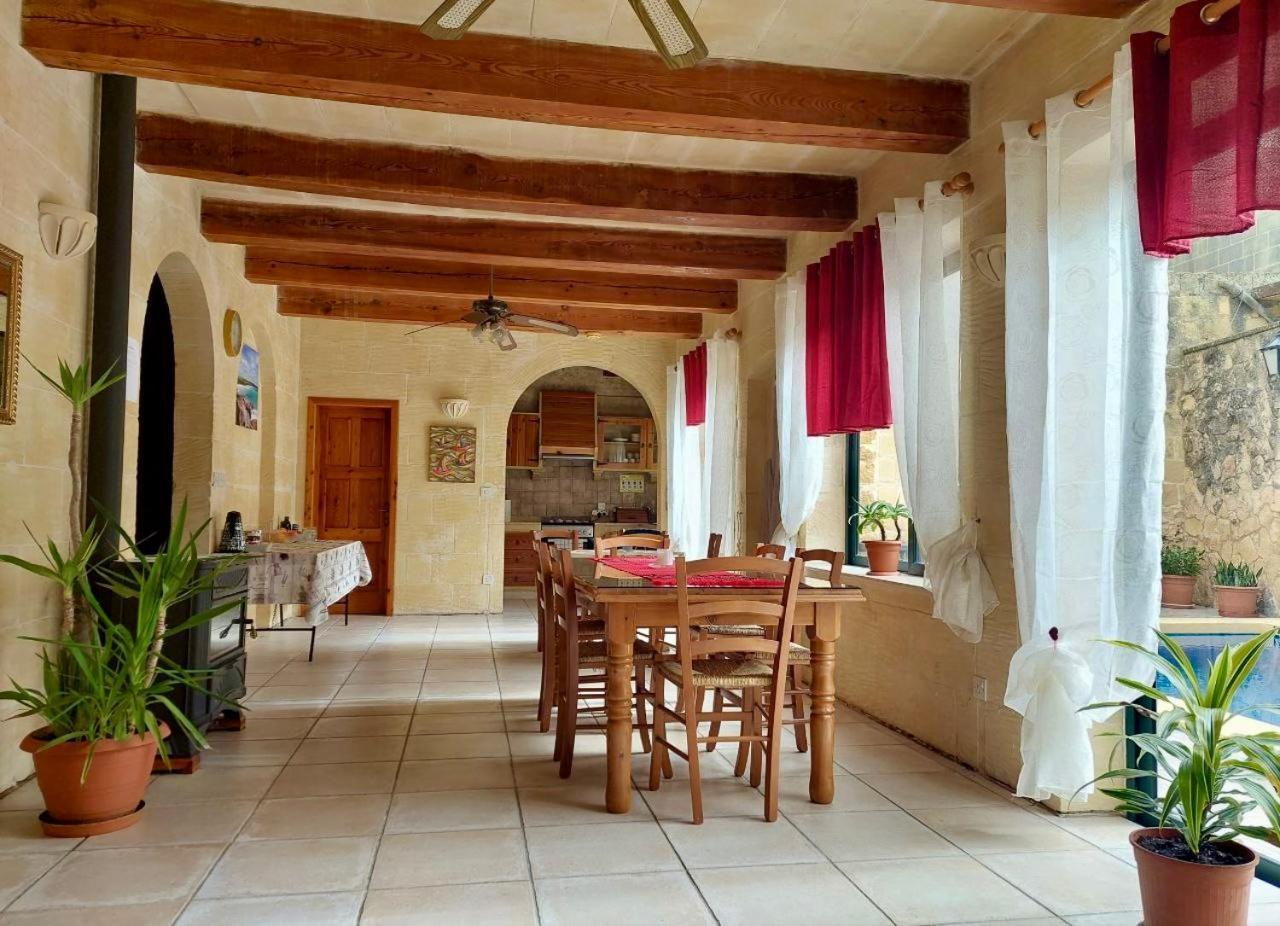Xagħra Mj Farmhouse B&B المظهر الخارجي الصورة