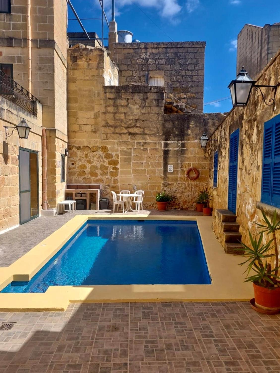 Xagħra Mj Farmhouse B&B المظهر الخارجي الصورة