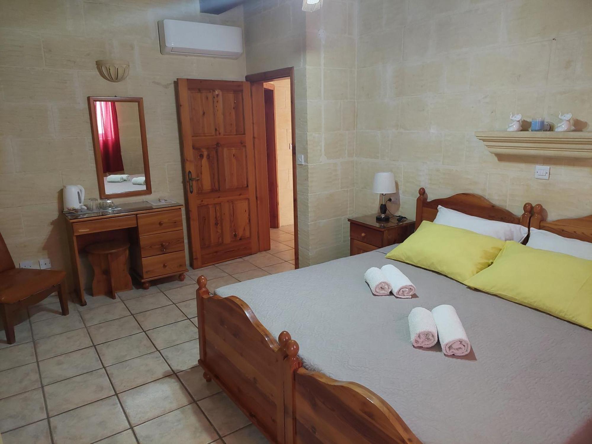 Xagħra Mj Farmhouse B&B المظهر الخارجي الصورة